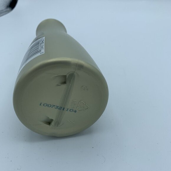 Nexxus Salon Hair Care Maxximum Super Hold Styling and Finishing Spray - 300ml - Picture 4 of 6